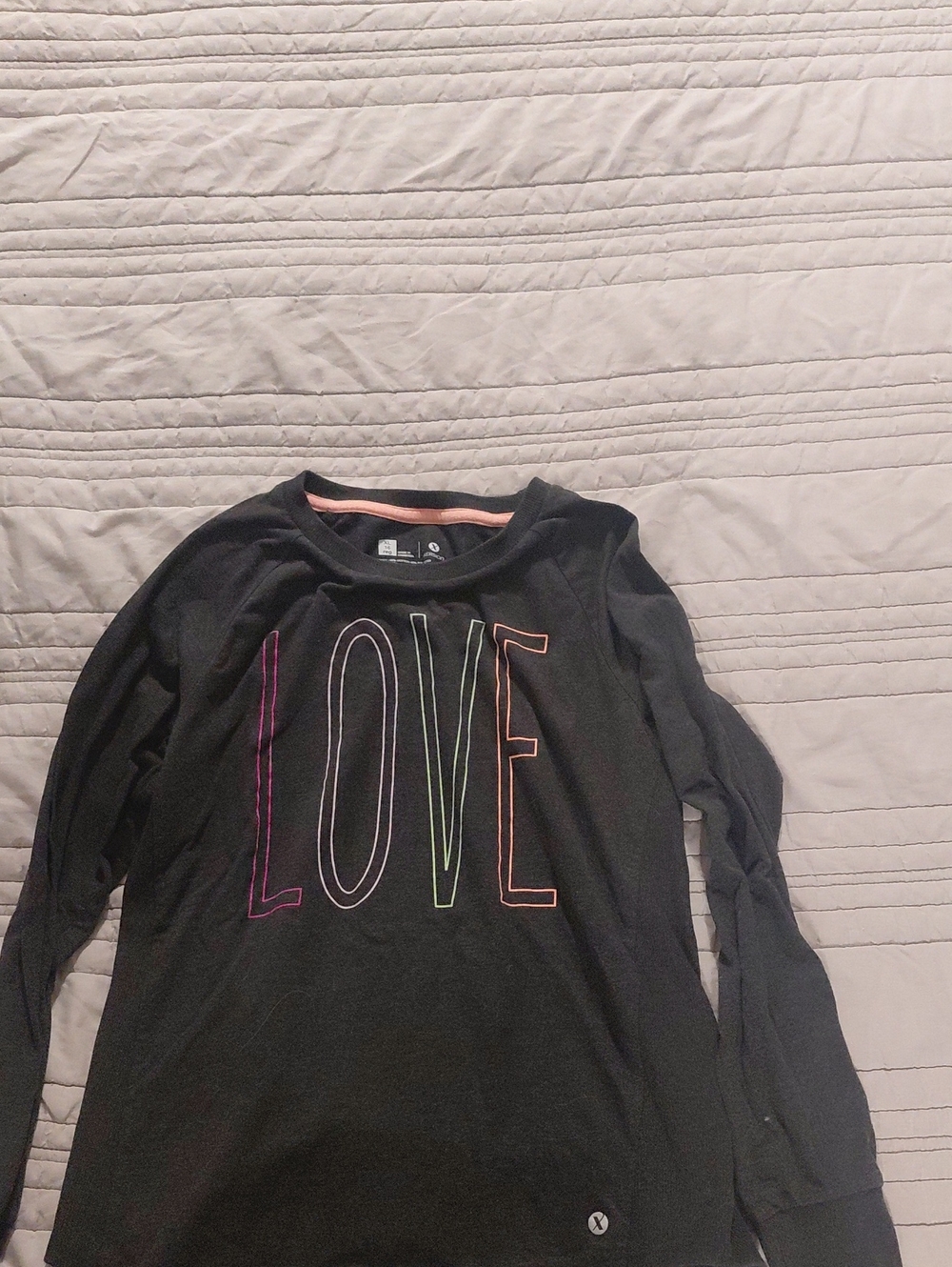 Xersion Black Long-Sleeve Tee with Multi-Color 'LOVE' Outline